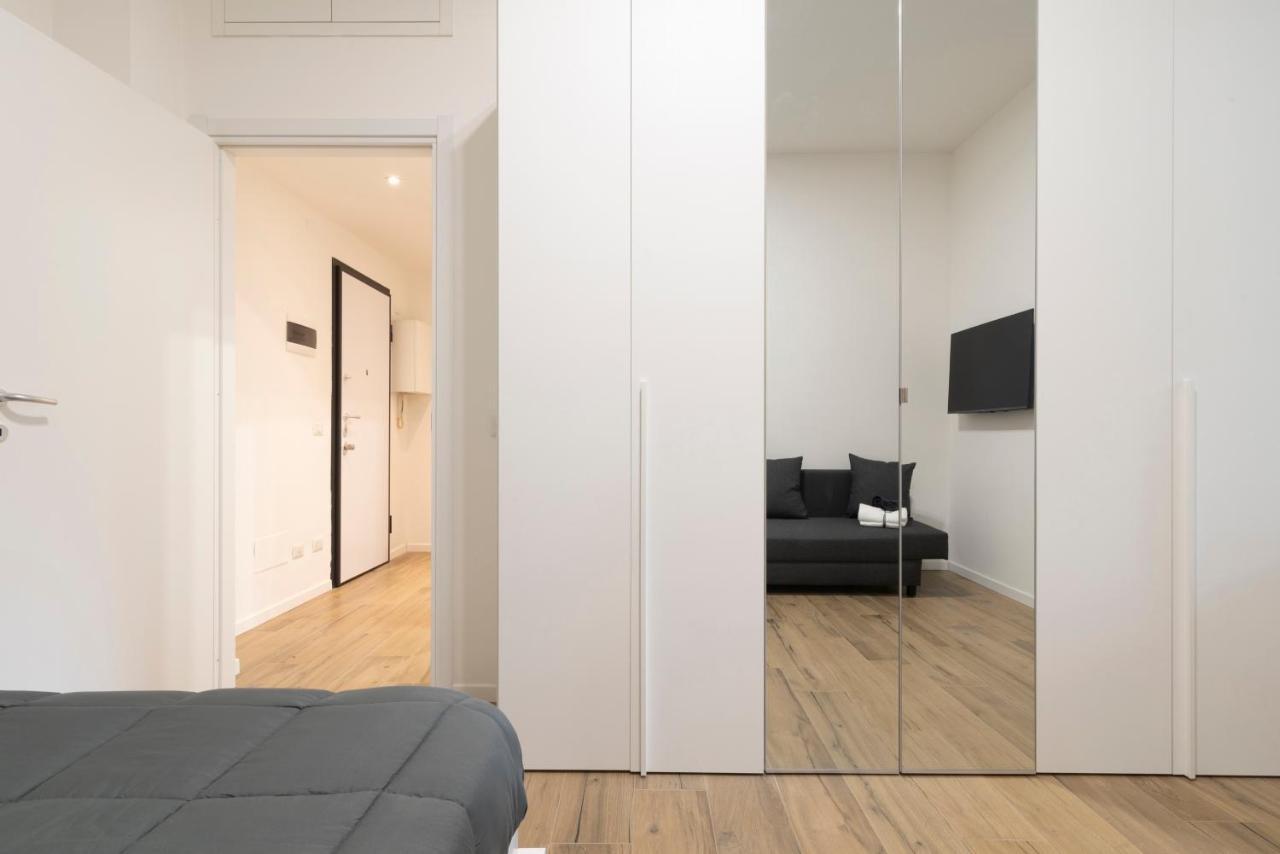 Chic Home Milano "Wifi & Smart Lock" Exteriör bild